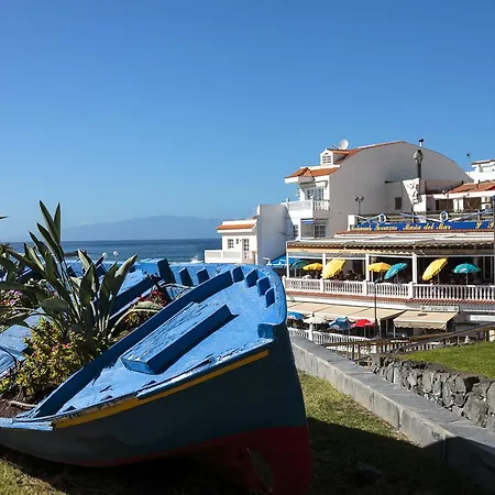 Oasis La Caleta * Адехе