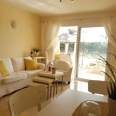 Oasis La Caleta Apartament *