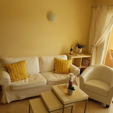 Apartament Oasis La Caleta *